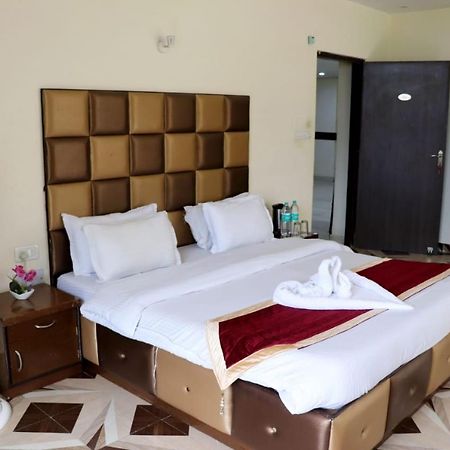 Adb Rooms Snow Touch Resort Manali  Exterior photo