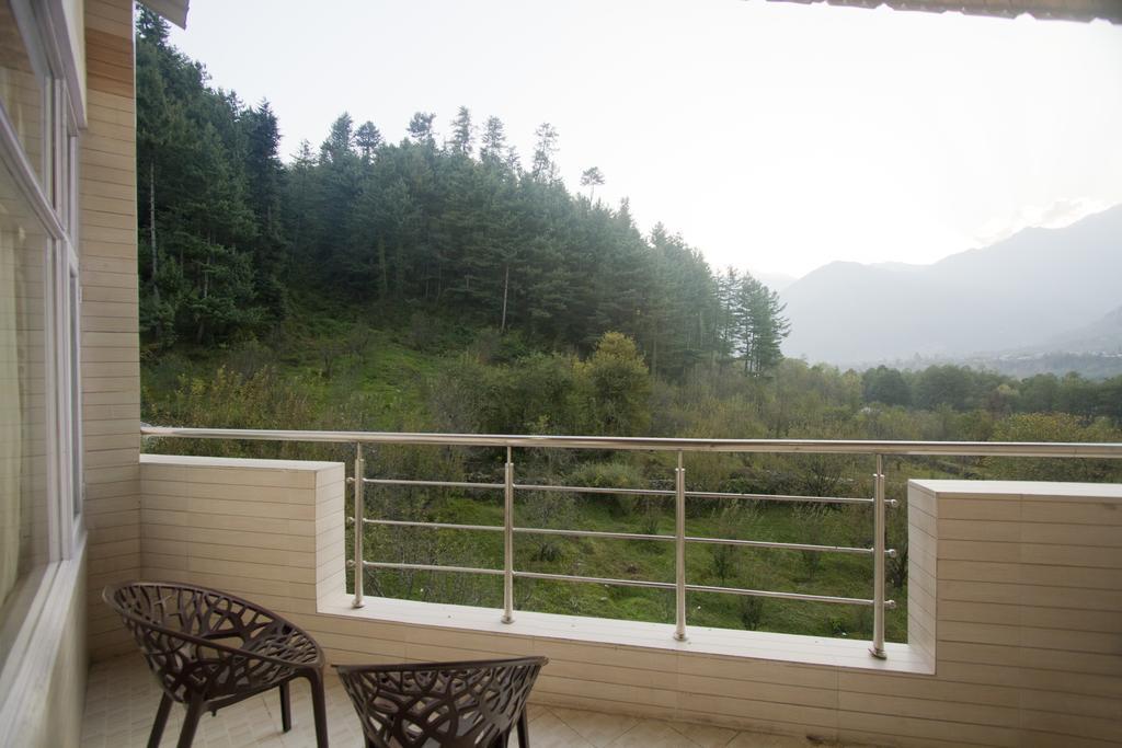 Adb Rooms Snow Touch Resort Manali  Exterior photo