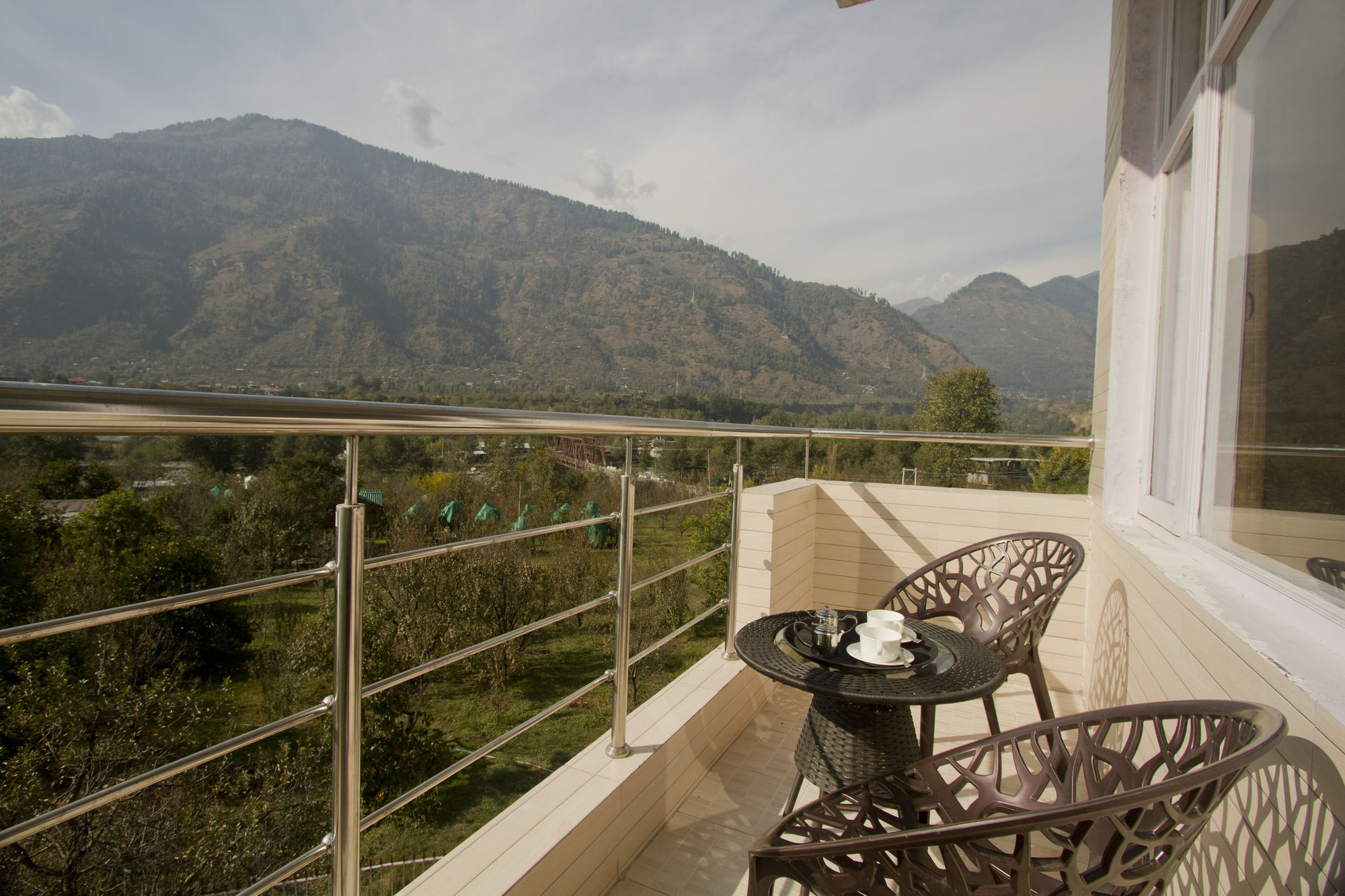 Adb Rooms Snow Touch Resort Manali  Exterior photo