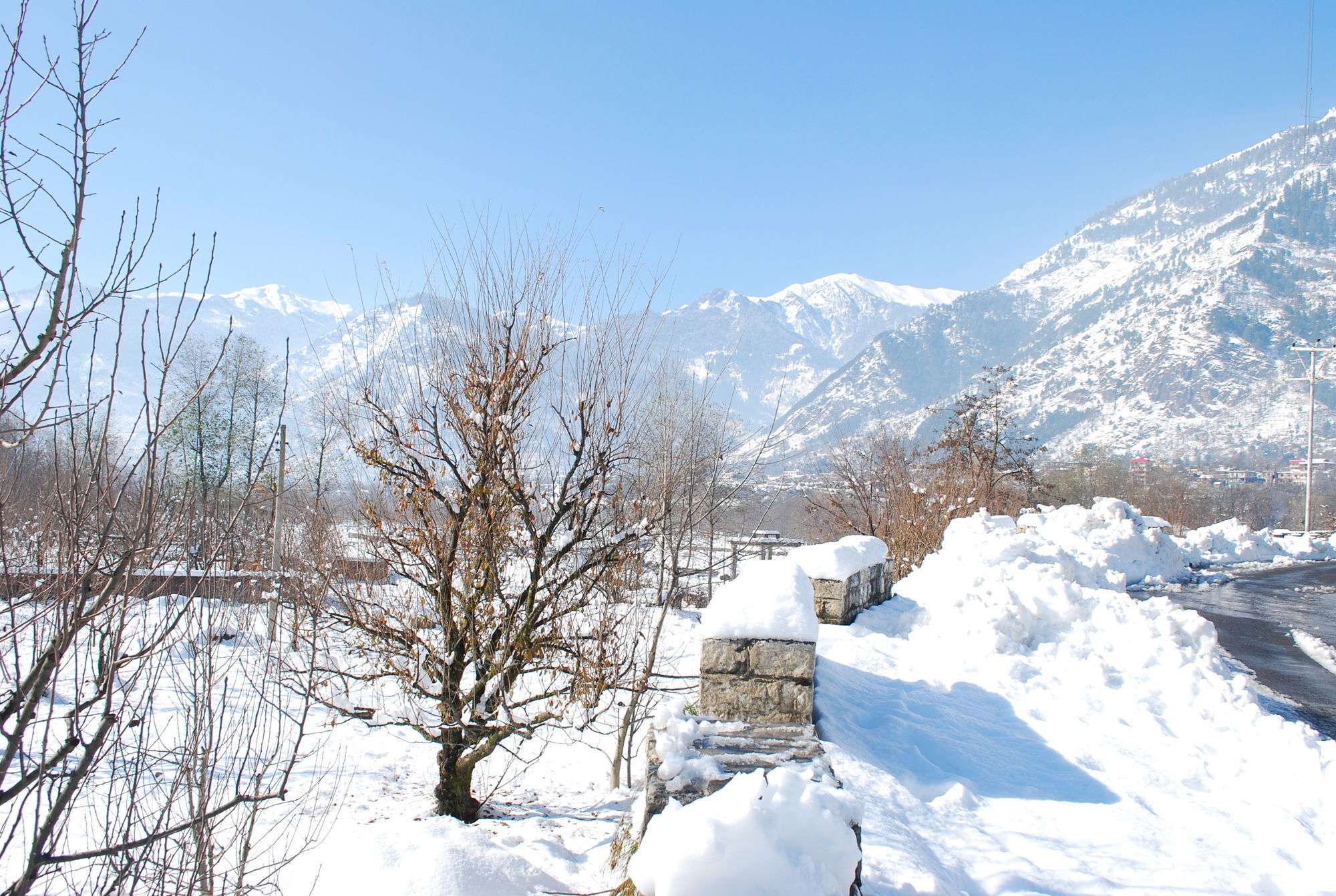 Adb Rooms Snow Touch Resort Manali  Exterior photo