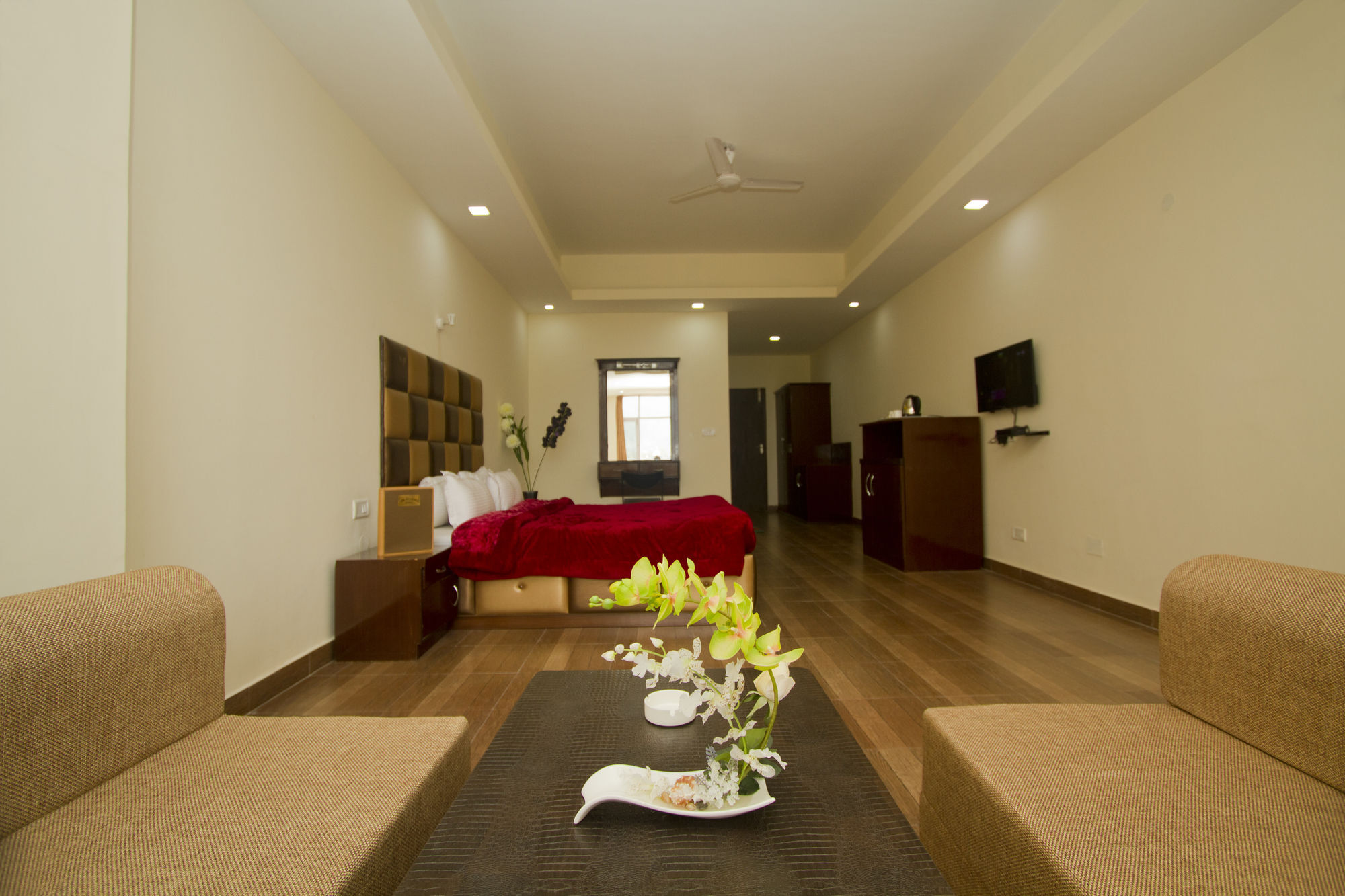 Adb Rooms Snow Touch Resort Manali  Exterior photo